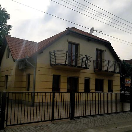 Apartament Frank Apartmanhaz Balatonboglár Zewnętrze zdjęcie