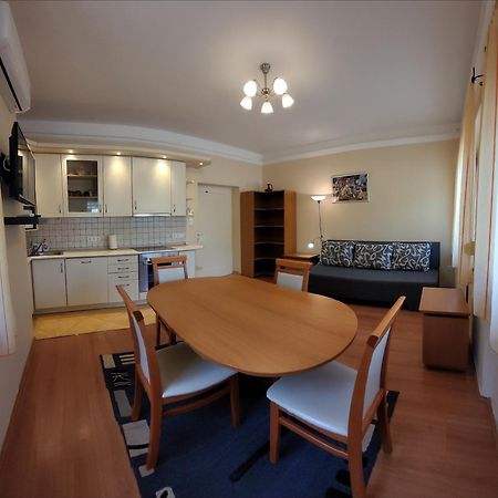 Apartament Frank Apartmanhaz Balatonboglár Zewnętrze zdjęcie