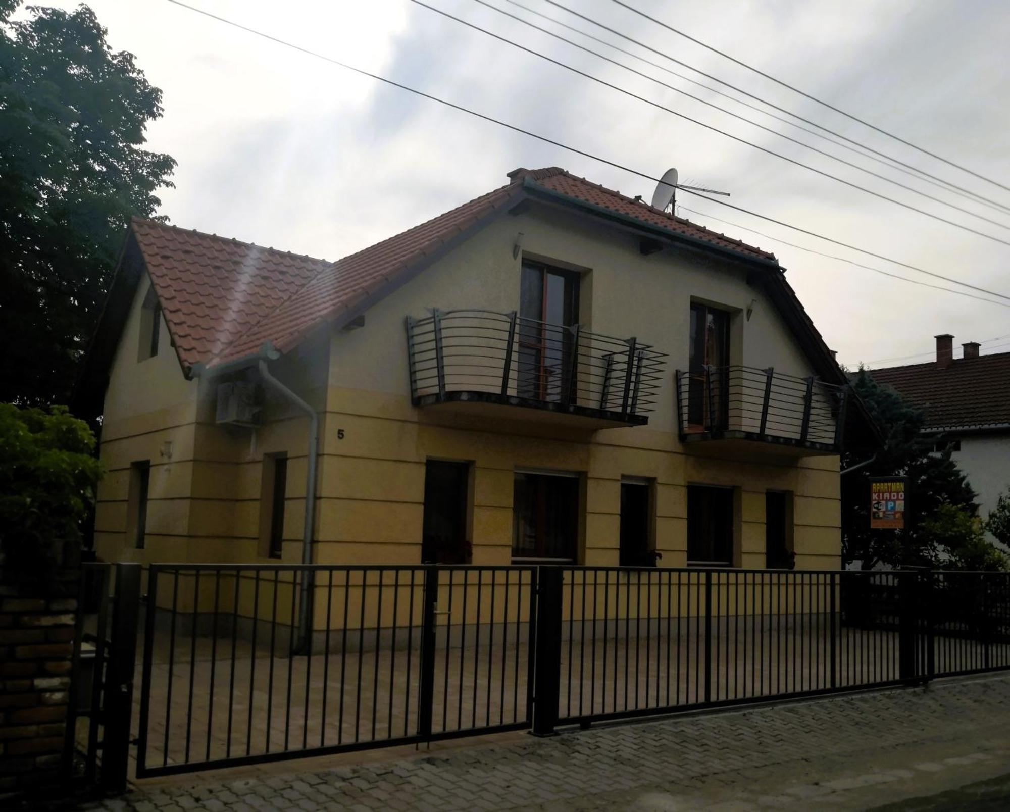 Apartament Frank Apartmanhaz Balatonboglár Zewnętrze zdjęcie