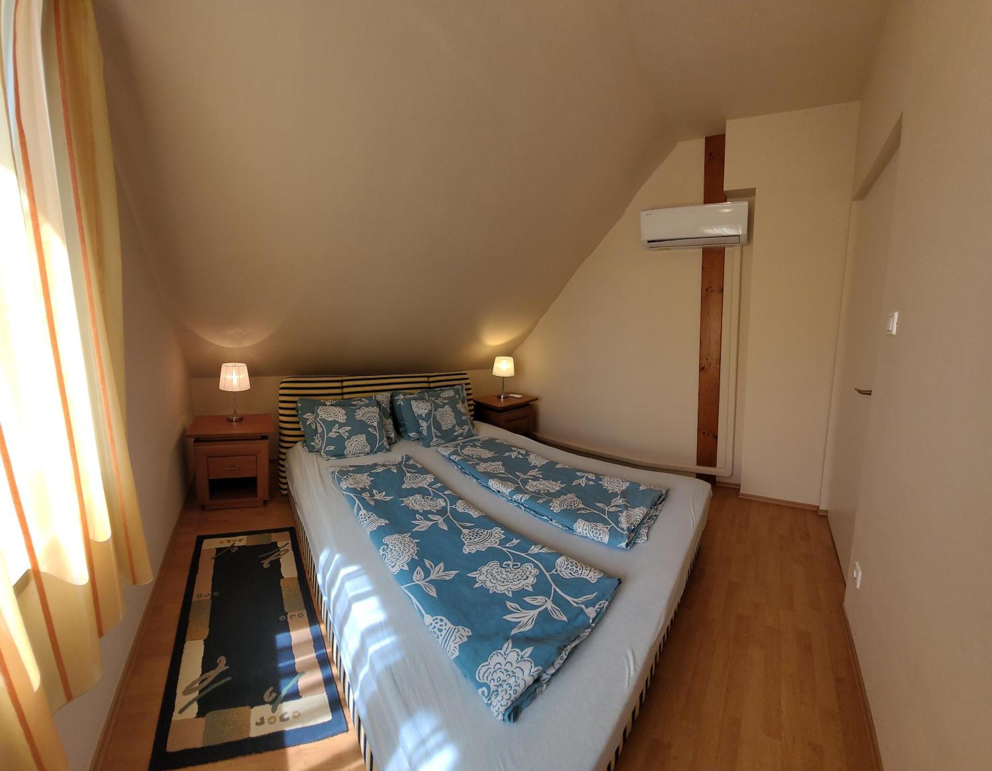 Apartament Frank Apartmanhaz Balatonboglár Zewnętrze zdjęcie
