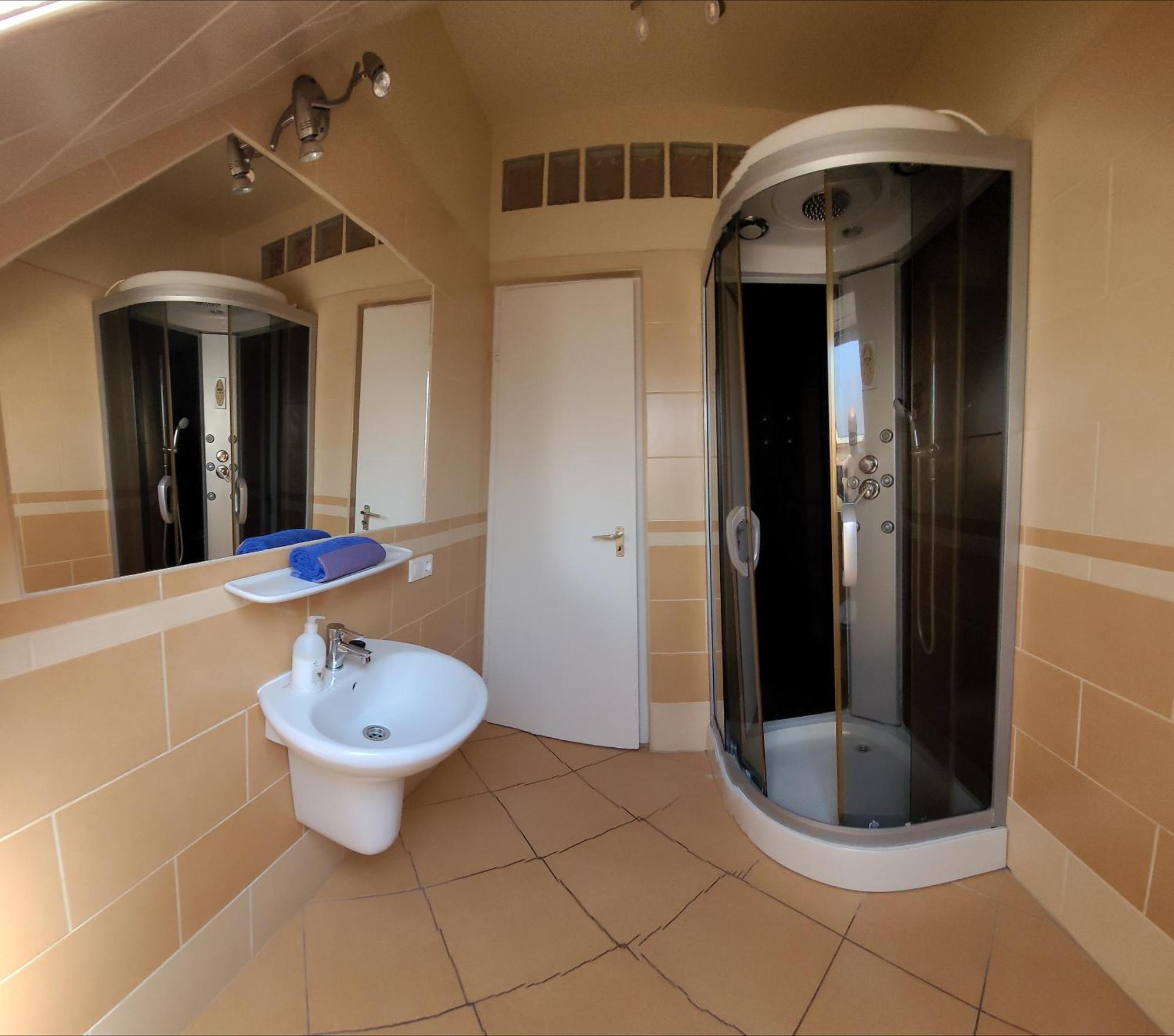 Apartament Frank Apartmanhaz Balatonboglár Zewnętrze zdjęcie